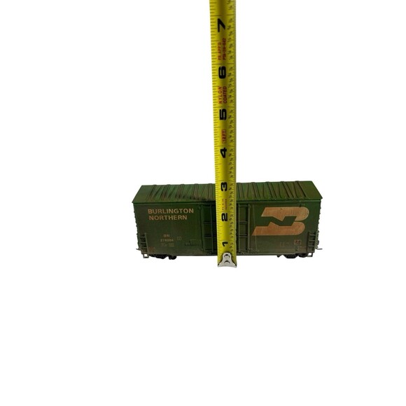 Burlington Northern HO Scale Box Car BN 276204 - Picture 4 of 10